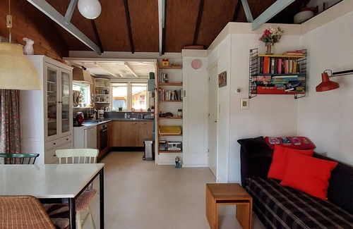 Maarn House | Quietly located, cozy holiday home in a wooded area for 4 people.