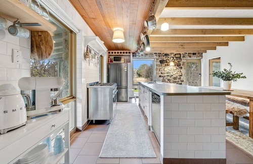 Berridale House | Quigtoo Cottage - Beautiful 4BR Stone Cottage l WiFi l Bath l Garden