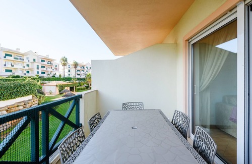 Pata de Baixo Apartment | Quinta do Paiva - Jardins do Vale