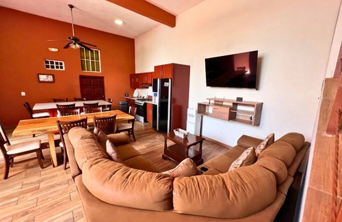 Coatepeque House | Quinta Sunrise, Lago de Coatepeque