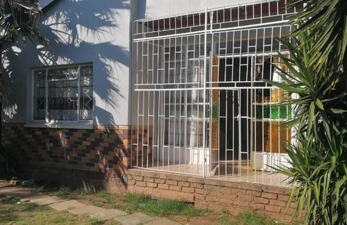 Pretoria West House | Quintax Guest House