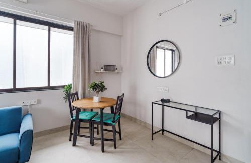 Khar Apartment | Quirky 1BHK Bandra W by The Bombay Home Company
