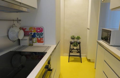 La Rochelle City Centre Apartment | Quite apartment on garden, ideally located in the heart of La Rochelle