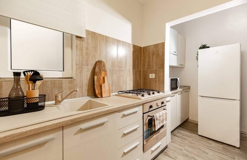 Bucharest City-Centre Apartment | Qult The Aristocrat
