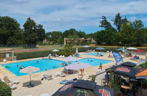 Salles Villa | Résidence Château de Salles