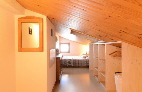 Belle Plagne Apartment | Résidence Croix Du Sud - Spacieux et agréable appartement · Cœur de station · Vue vallée · Balcon MAE-3541