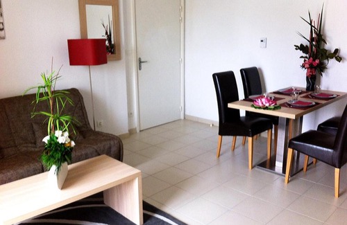 Salies-de-Bearn Apartment | Résidence de la Source