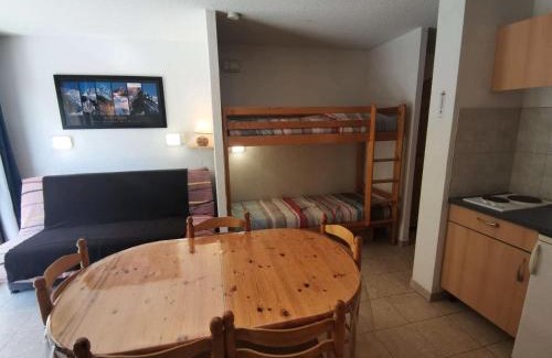 Reallon Apartment | Résidence Gardette - Agréable T2 6 couchages avec wifi à Réallon A11 MAE-8601