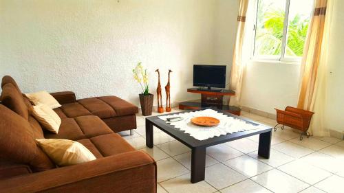 Flic-en-Flac Apartment | Résidence Le Dattier, 2 bedrooms apartment, Flic en Flac
