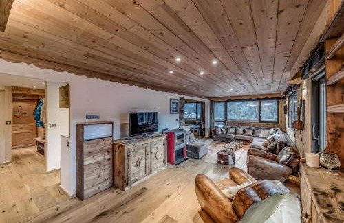 Champagny-en-Vanoise Apartment | Résidence Le Grand Bouquetin - 6 Pièces pour 12 Personnes MAE-5554