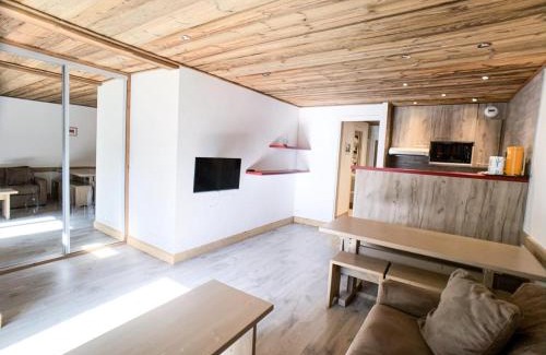 Val Claret Apartment | Résidence Tommeuses - Studio rénové·Pieds des pistes ·Balcon MAE-6704