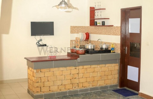 Faro-et-Deo Apartment | Résidence Werner House Kribi