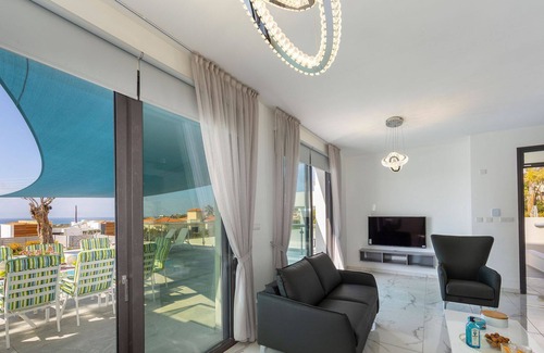 Paphos Villa | R 1491 Villa Aldebaran with Private Pool, Sun Beds & barbecue .