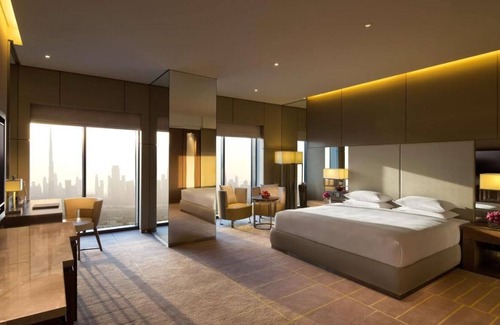 Bur Dubai House | R 1500 - Hyatt Regency Dubai Creek Heights