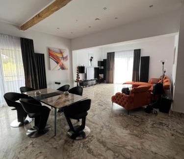Predeal Apartment | R&B Apartments