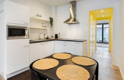Sint-Andries Apartment | R73 Apartments by Domani Hotels