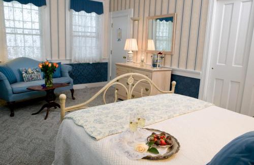 Lower Waterford Hotel | Rabbit Hill Inn