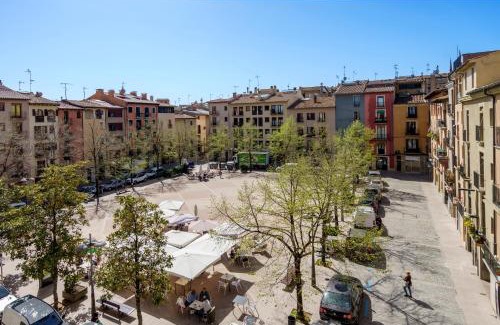 Vic Apartment | Racons - La Placeta "cyclingfriendly"