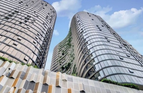 Spring Hill Apartment | Radiance Residence (RnR) with pool and gym