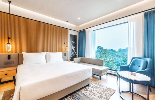 Civil Lines Hotel | Radisson Hotel Prayagraj