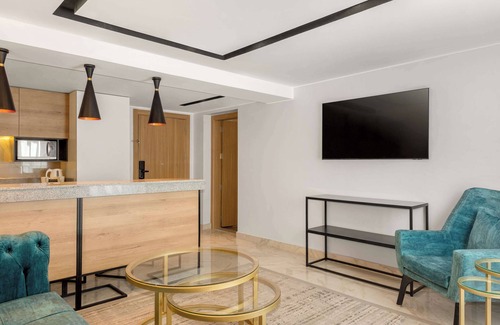 Heliopolis Hotel | Radisson Residences Cairo Heliopolis