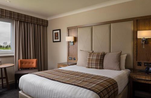 Larkhall Hotel | Radstone Hotel