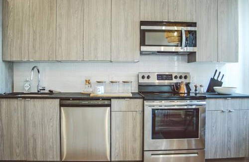 Center City Apartment | Rail Park Downtown Studio, Amazing Views, CONTACTLESS CHECK-IN