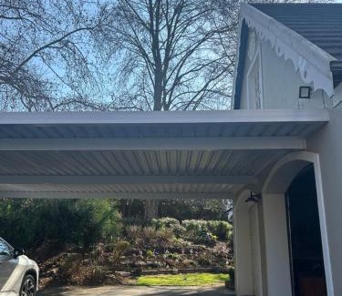 Nottingham Road House | Railway Cottage at Rawdons Country Estate