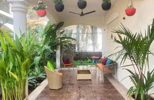 Saunta Vaddo House | Raina Villas Goa lux 8bhk pvt pool fully serviced