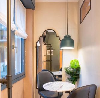 Ponte Seveso Apartment | Rainbow Colorful Studio by Central Station