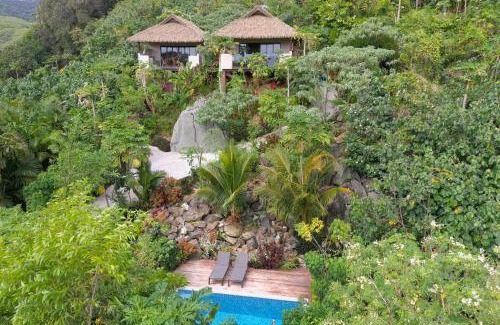 Rarotonga Villa | Rainbow Villas