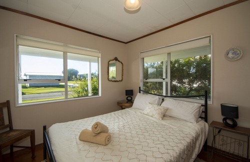 Taipa Cottage | Raines Retreat - Taipa Beach Bach, TAIPA