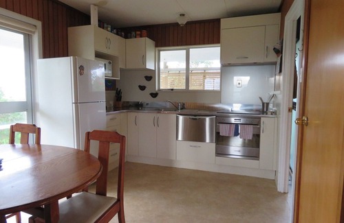 Taipa House | Raines Retreat - Taipa Beach Bach