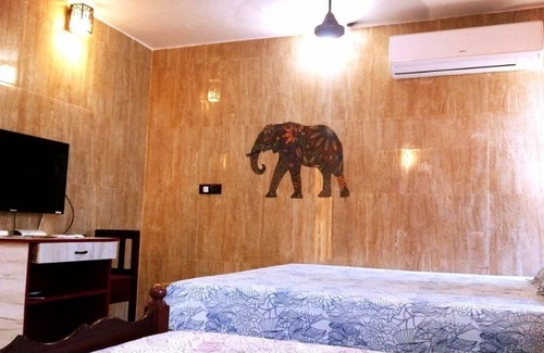Mahabalipuram Beach Hotel | Rajalakshmi Guest House