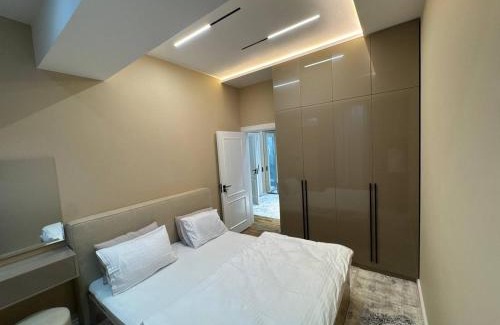 Kanimekh District Apartment | Rakhim Bobo