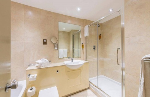 Cheltenham Hotel | Ramada by Wyndham Cheltenham