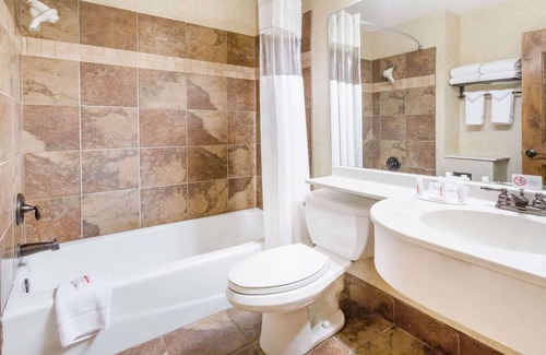 Frisco Hotel | Ramada by Wyndham Frisco