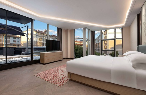 Kaiyuan Hotel | Ramada by Wyndham Honghe Kaiyuan