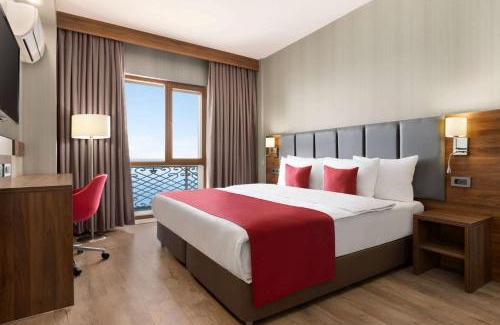 Edremit Hotel | Ramada by Wyndham Van