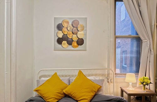 Fitler Square Apartment | Ramblei near Schuylkill River Park | One Bd - 2F