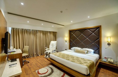 Shivajinagar Hotel | Ramee Grand Hotel and Spa, Pune