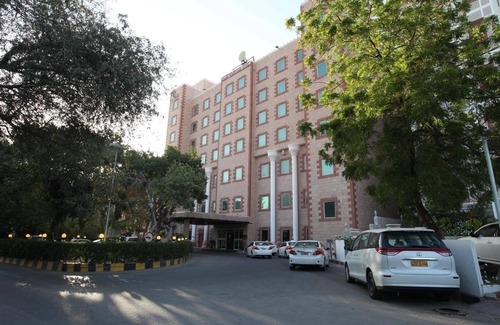 Qurm Hotel | Ramee Guestline Hotel Qurum