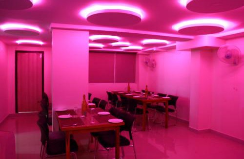 Yellamanchili Hotel | Ramnivas Hotel