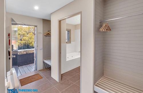 Thredbo Ski Chalet | Ramshead Creek 1