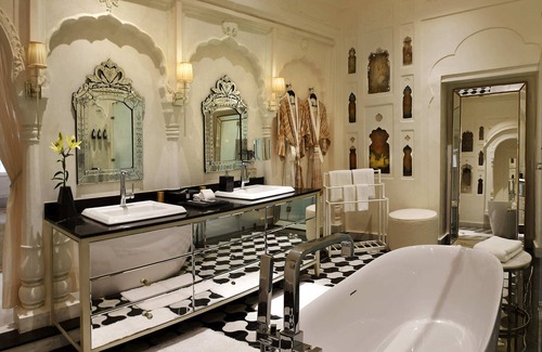 Patiala Hotel | RAN BAAS The Palace