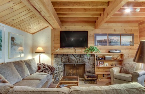 Sunriver House | Ranch Cabin 12 | Discover Sunriver