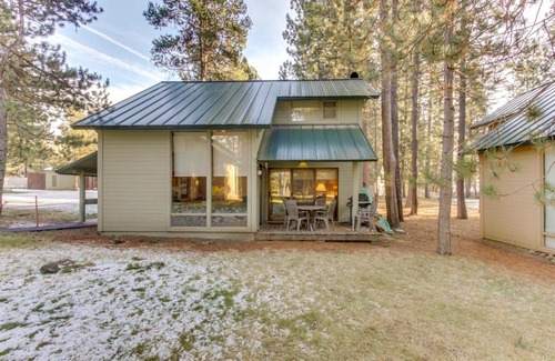 Sunriver House | Ranch Cabin 12 | Discover Sunriver