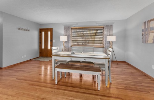 Sioux Falls House | Ranch Poolhouse with Attached 2 Stall Garage