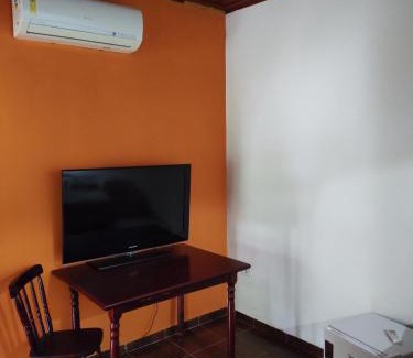 Iporanga Hotel | Rancho Hanna - Pousada, Camping e Comidaria