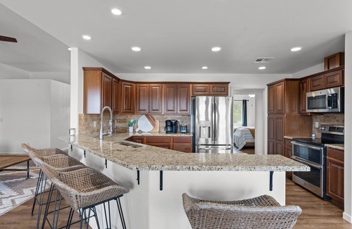 Wickenburg House | Rancho Vista, Luxury living w/stalls